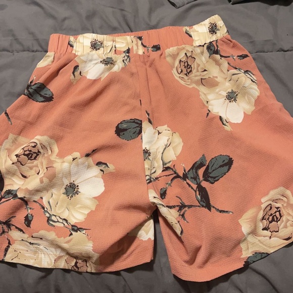 Dress shorts - Picture 1 of 1
